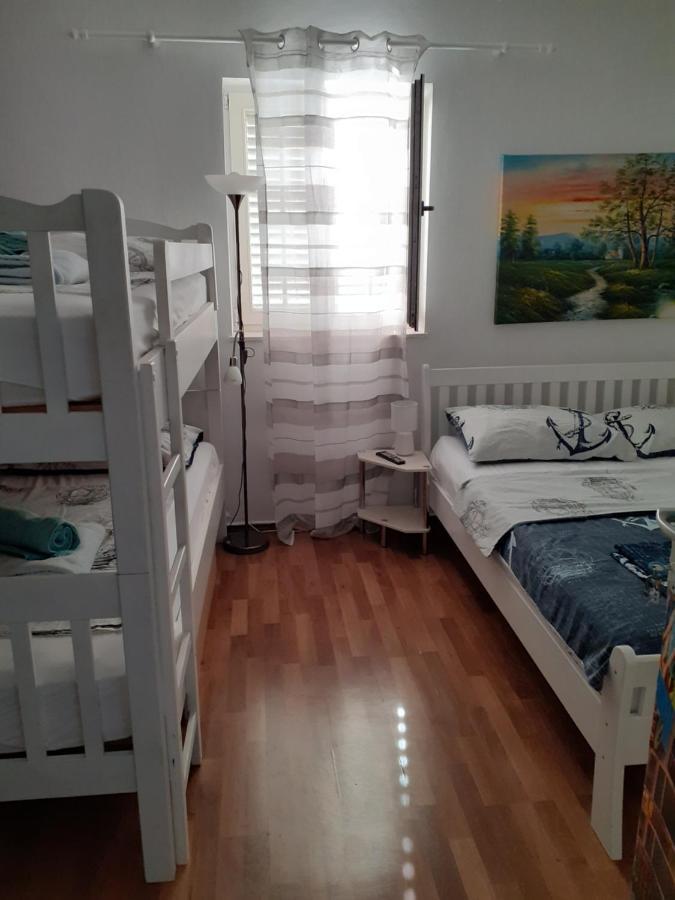 Sea View Apartment Sunrise Poljica & Blue Lagoon Rent A Boat Luaran gambar