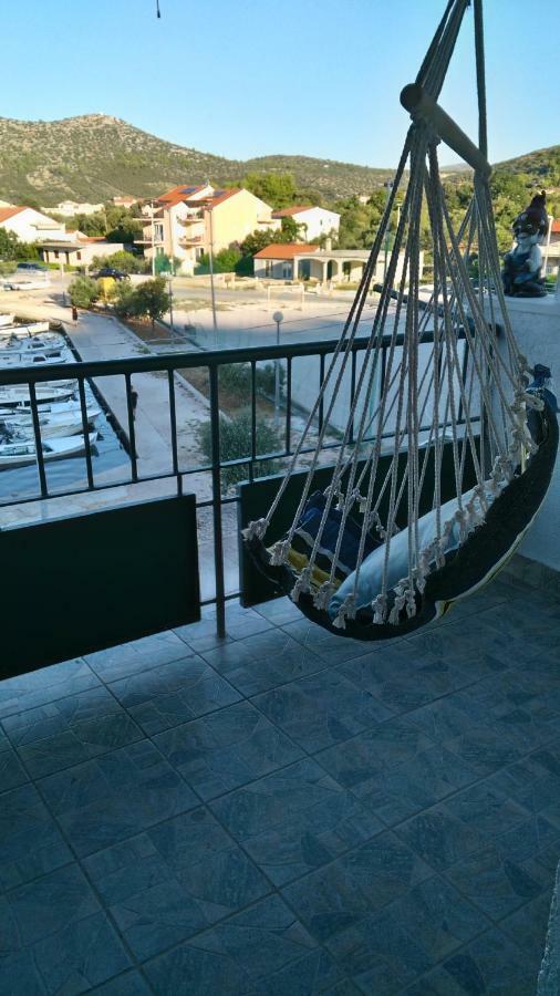 Sea View Apartment Sunrise Poljica & Blue Lagoon Rent A Boat Luaran gambar